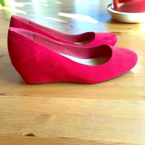 ModCloth Wedge - never worn